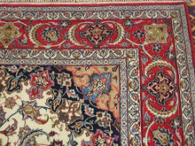 Load image into Gallery viewer, SC-4014 Isfahan - Handmade Carpet Gallery