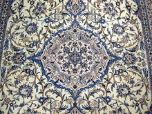 Load image into Gallery viewer, SC-4019 Nain - Handmade Carpet Gallery