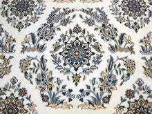 Load image into Gallery viewer, SC-4024 Nain - Handmade Carpet Gallery