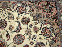 Load image into Gallery viewer, SC-4032 Isfahan - Handmade Carpet Gallery