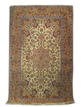 Load image into Gallery viewer, SC-4008 Isfahan - Handmade Carpet Gallery
