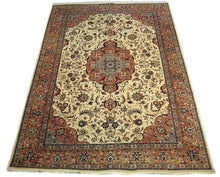 Load image into Gallery viewer, SC-4035 Kashan - Handmade Carpet Gallery
