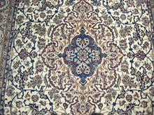 Load image into Gallery viewer, SC-4018 Nain - Handmade Carpet Gallery
